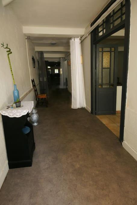Chambre Dans Maison De Ville - 2 Personnes โอโลรง-แซ็ง-มารี ภายนอก รูปภาพ